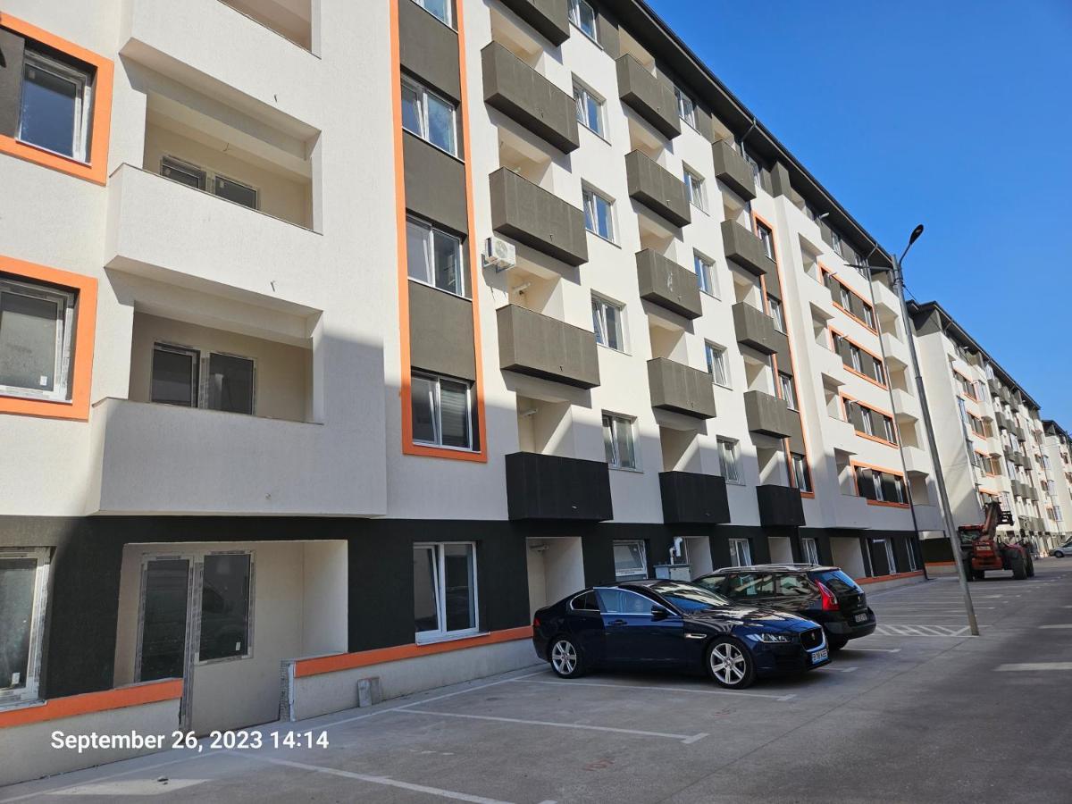 Garsoniera Residence Militari Chiajna Buitenkant foto